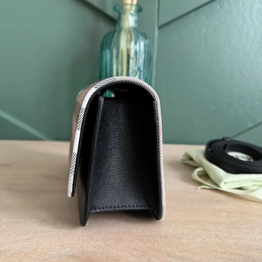 Burberry HOUSE CHECK BLACK CALFSKIN LEATHER MADISON FLAP CROSSBODY 8084026 NWT - Picture 8 of 11